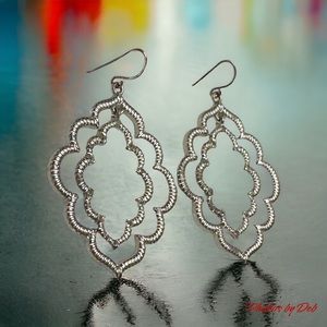 Vintage double hoop scallop Victorian pierced dangle drop earrings